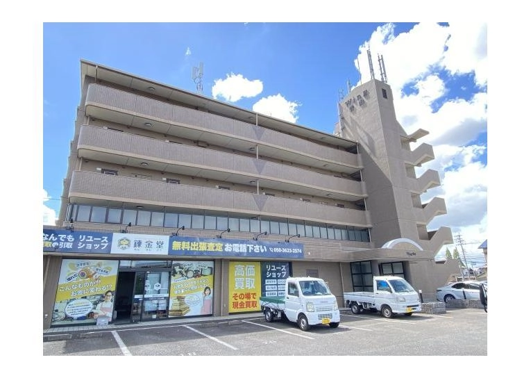 ウィング青山の外観