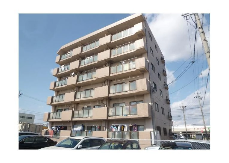 ビューパレー味美の外観