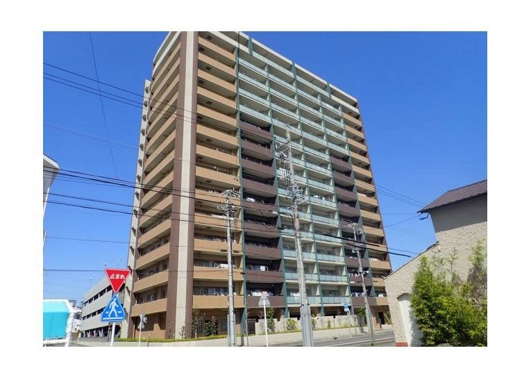 サンマンションアトレ高蔵寺駅前の外観