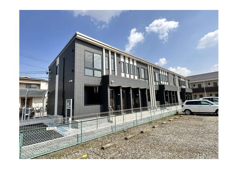 ウエストウイ  ングⅢの外観