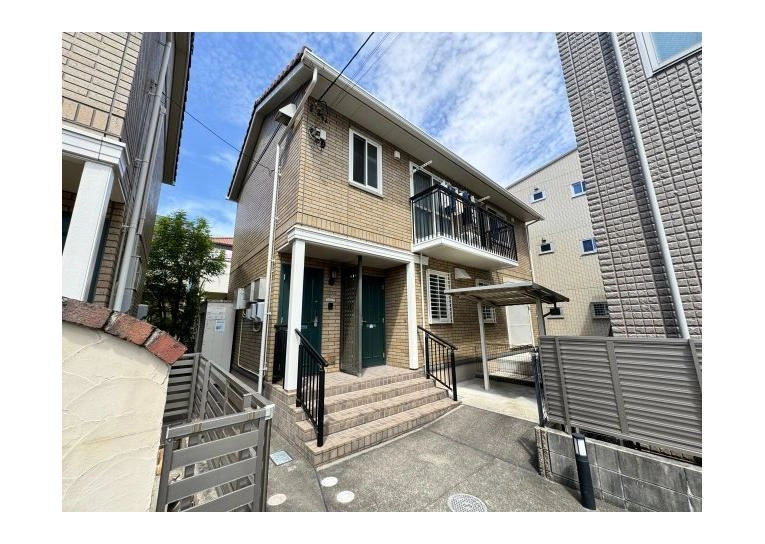 エス・ブロードⅡの外  観