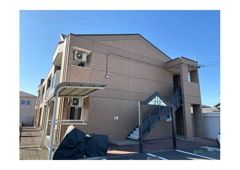 ヒルズ四ツ塚の外観