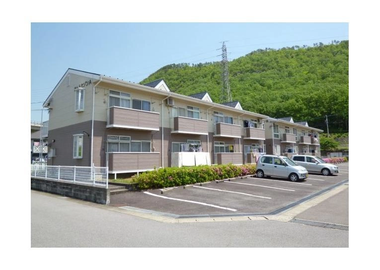 カトルセゾン Aの外観