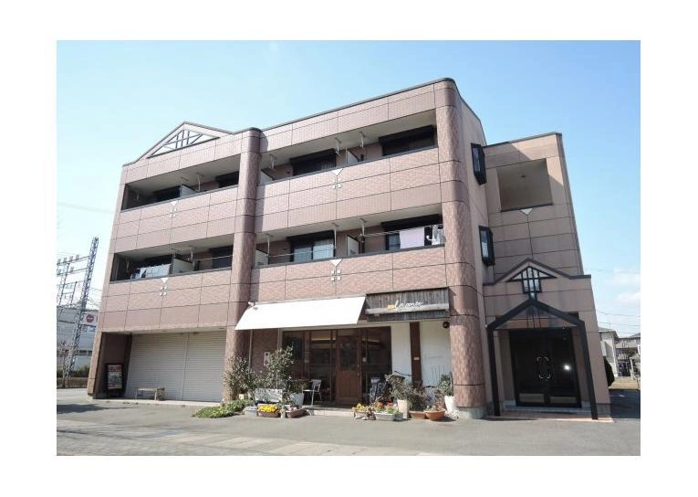 カンタベリーⅣの外観