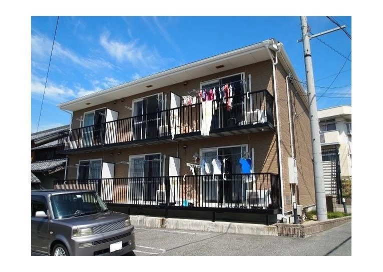 ジュネスアノンθの外観