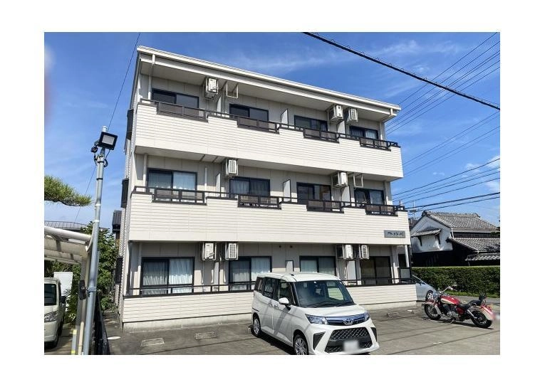 プラージュKの外観