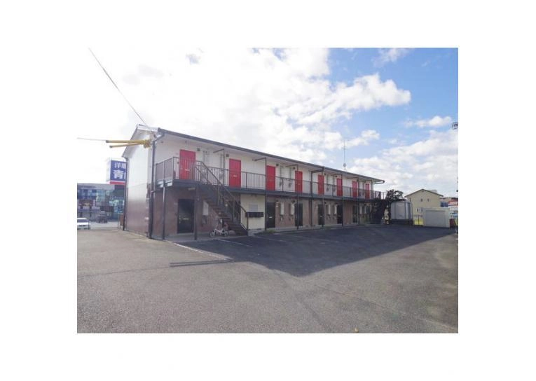 シーズンコート可児の外観