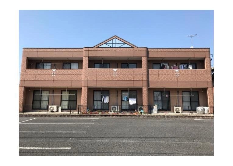 サンパレスの外観