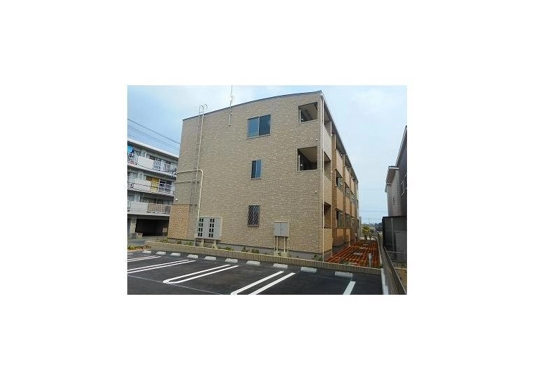 Ｓ・Ｓ　フローラ　セゾンの外観