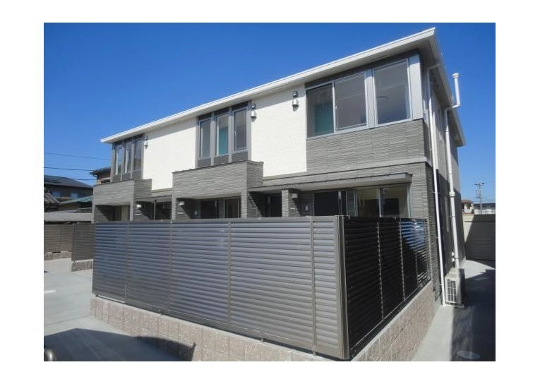 クラルテの外観