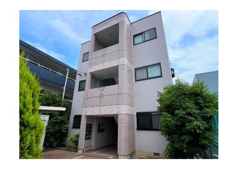 コロナハイツの外観