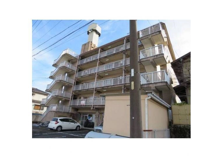 メゾンスガの外観