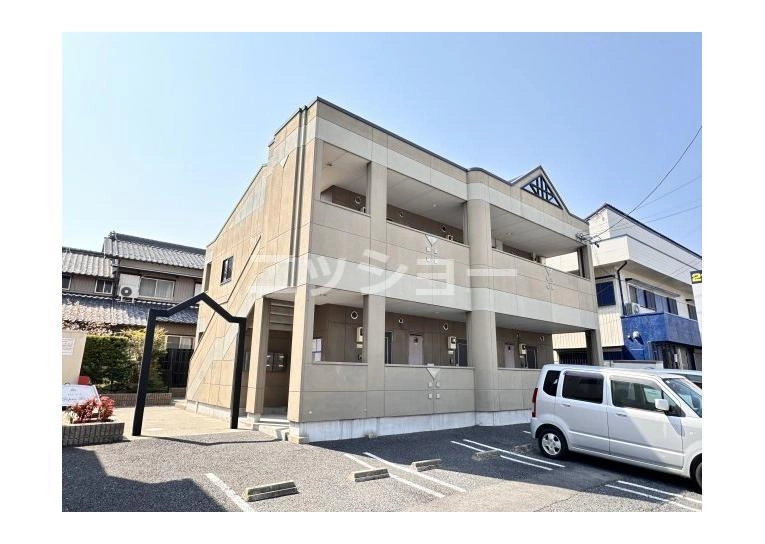 セピア　ローズの外観