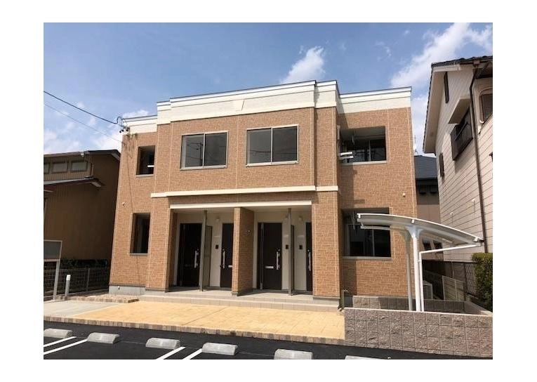 ラインストーンヒルズの外観