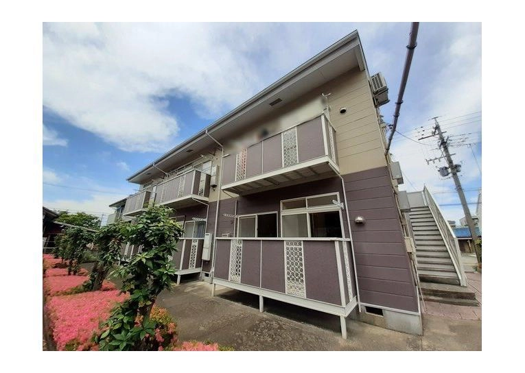 ガーデンパークBの外観