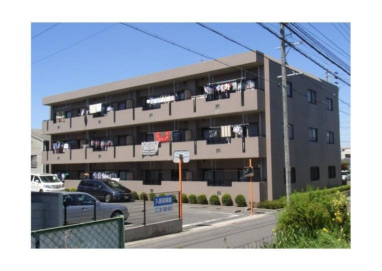 サン・フォレストの外観