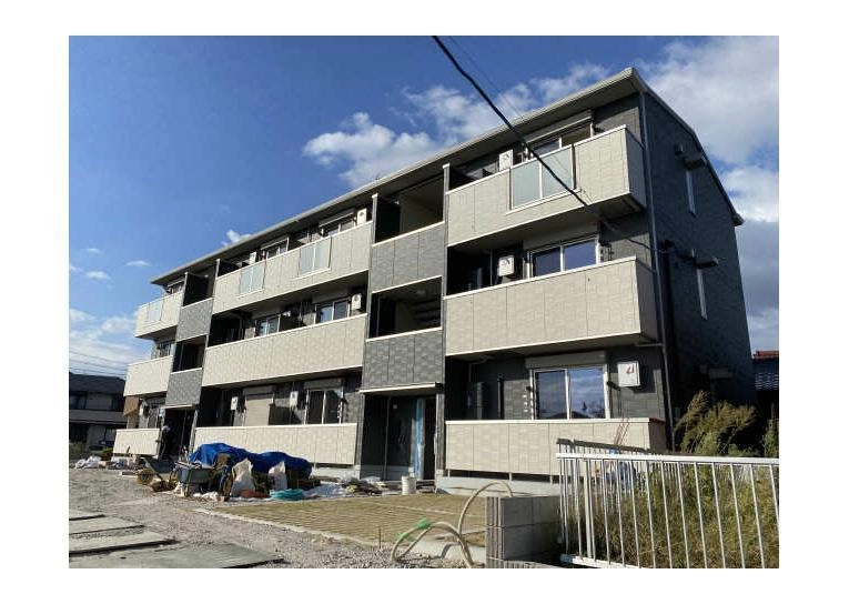 クラウンA&Hの外観