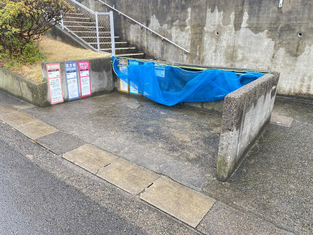 ゴミ置き場
