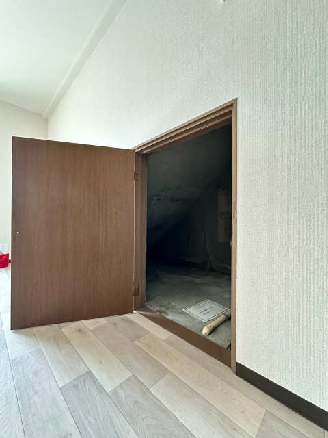 階段下収納