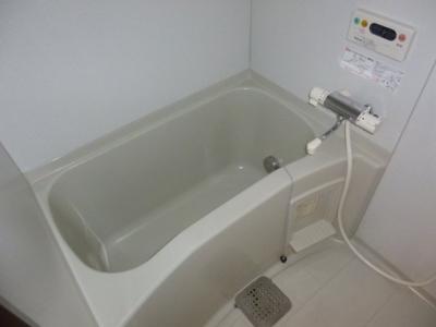 リ・ウルス神ノ倉 1階 浴室