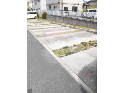  駐車場