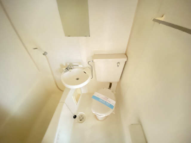 コーポリリオ 1階 WC
