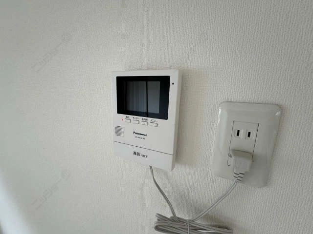モニタ ー付きインターホン