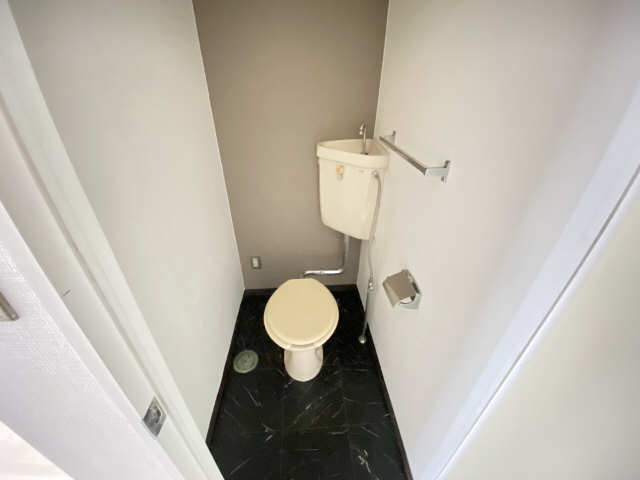 パラシオン萠 1階 WC