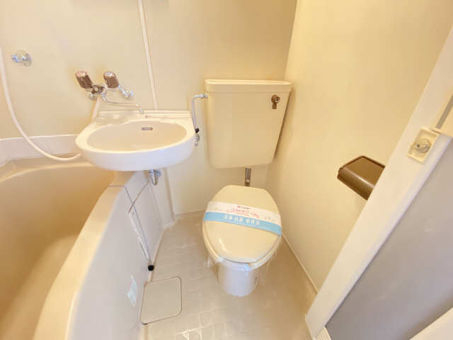 WC