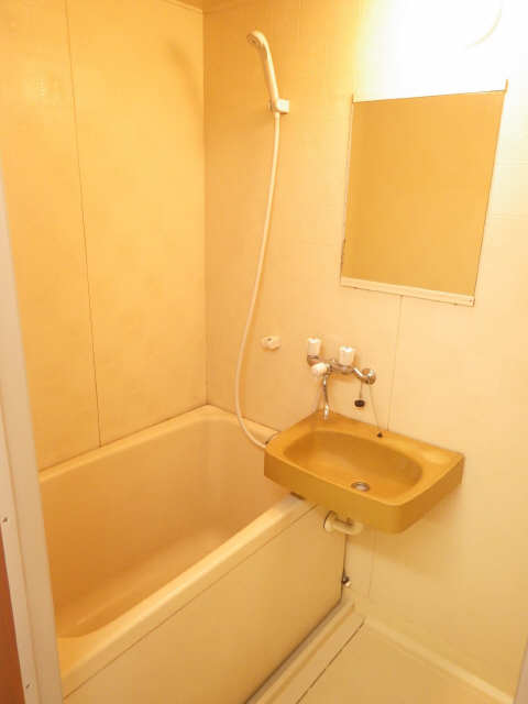 パフォス草薙 2階 浴室