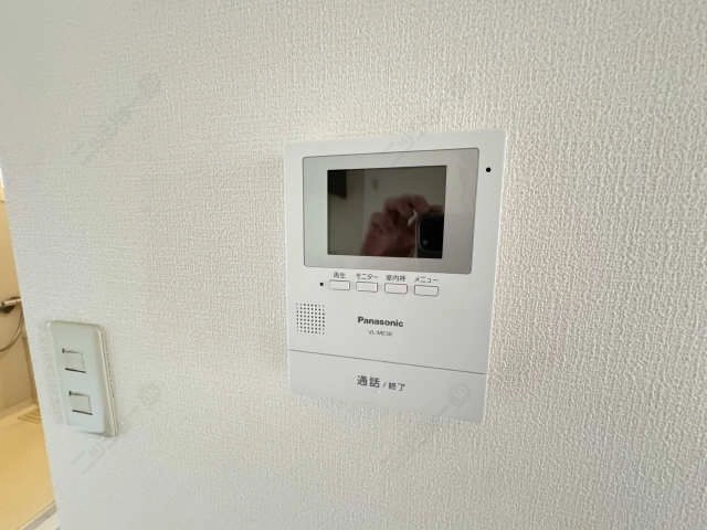 モニター付きインターホン