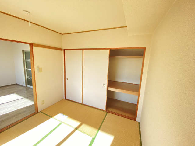 和室収納