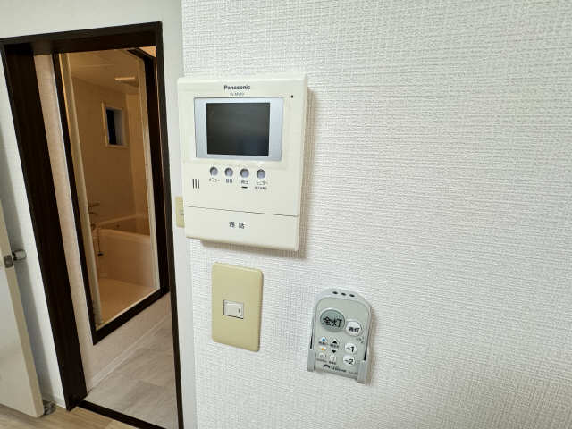モニター付きインターホン