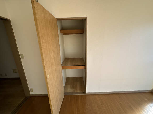 南洋室収納