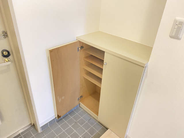 シューズBOX