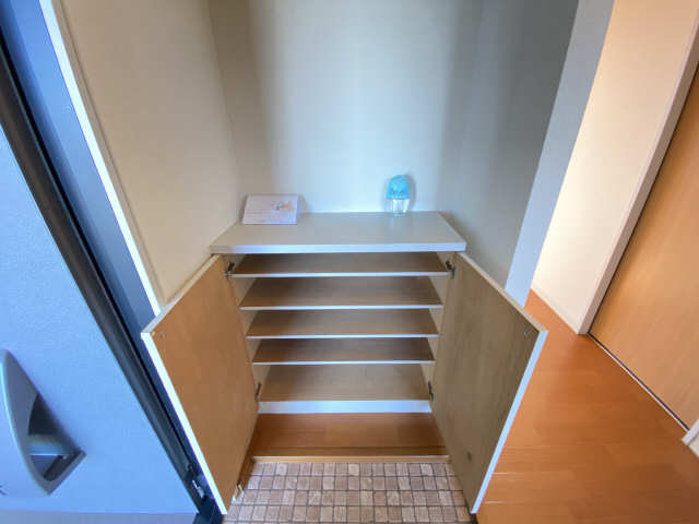 シューズBOX