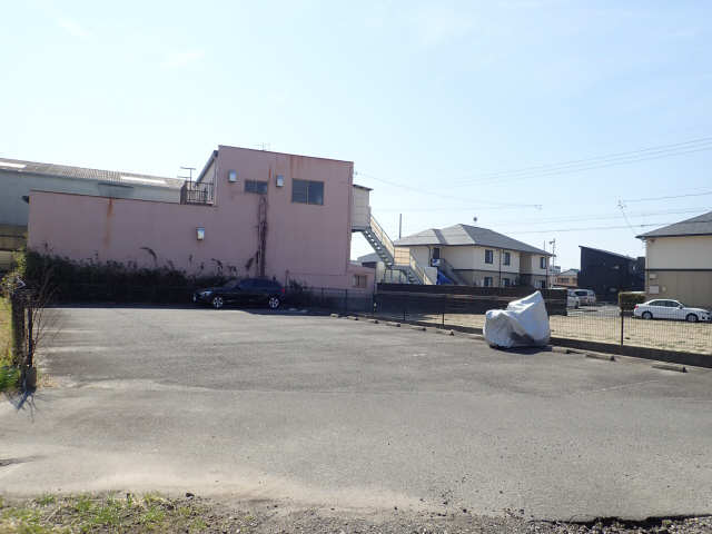 敷地外駐車場