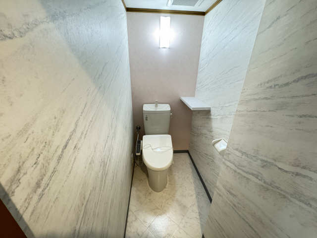 WC