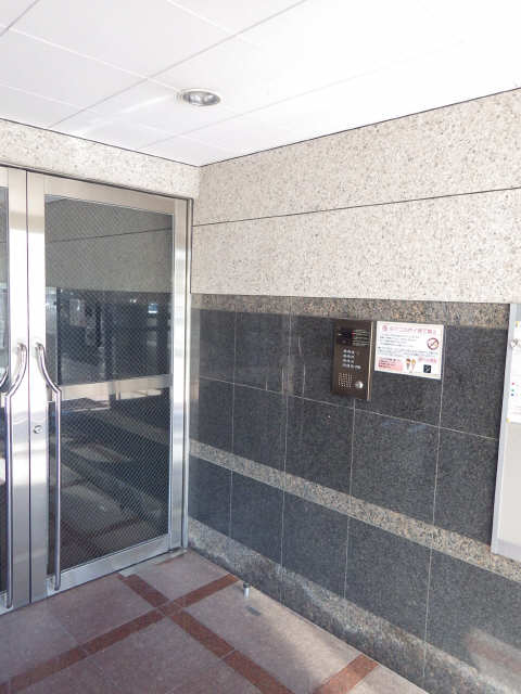 マ・メゾン・プルミエ 4階 セキュリティ