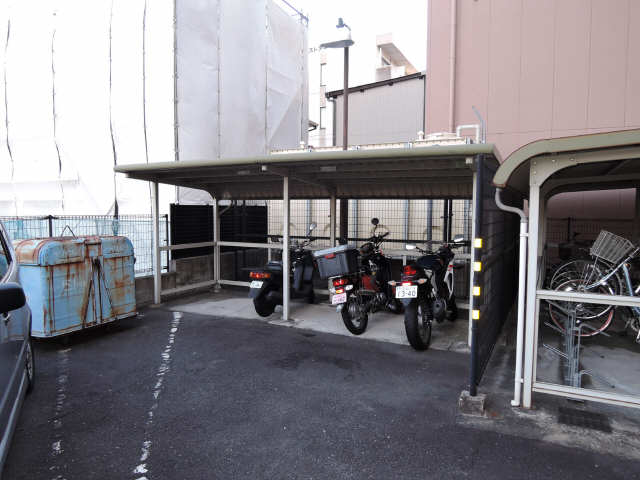 バイク置場