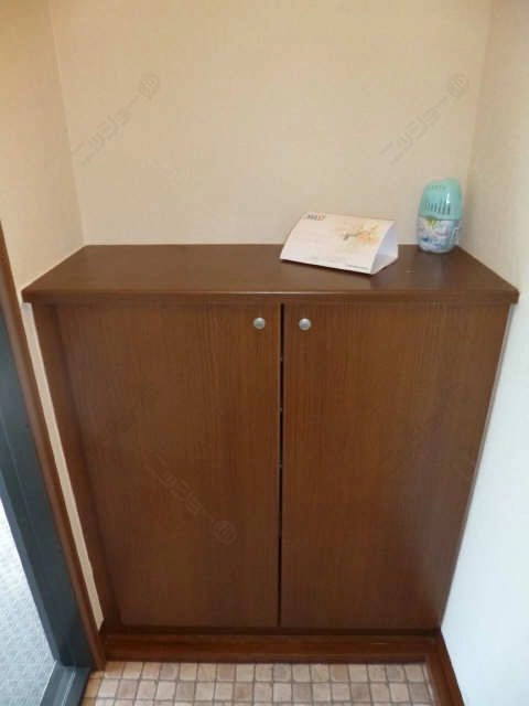 シューズボックス