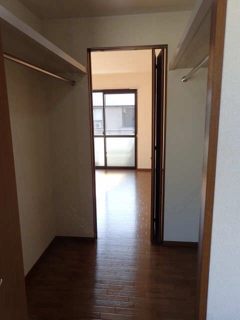 ウォークインクローゼット