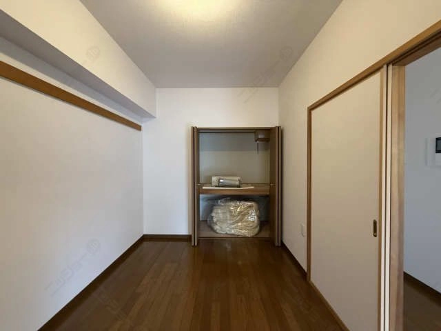洋室収納