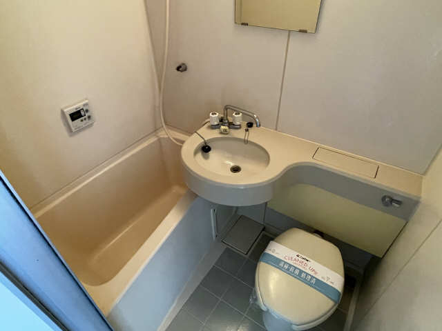 朝日プラザ名古屋ﾀｰﾐﾅﾙｽｸｴｱ 6階 浴室