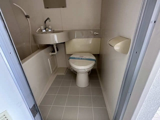 WC