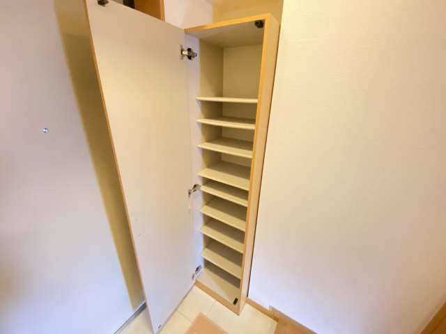 シューズBOX