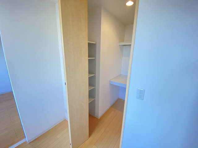 ウォークインクローゼット