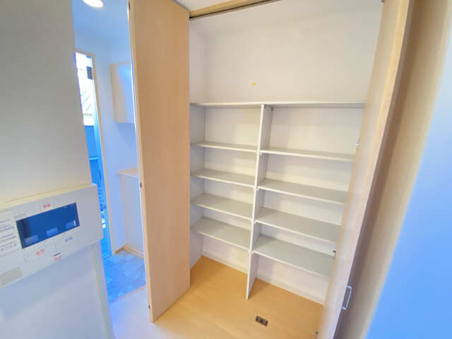 廊下収納