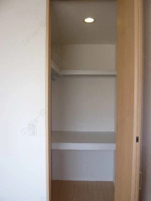 ｳｫｰｸｲﾝｸﾛｰｾﾞｯﾄ