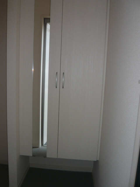 シューズボックス